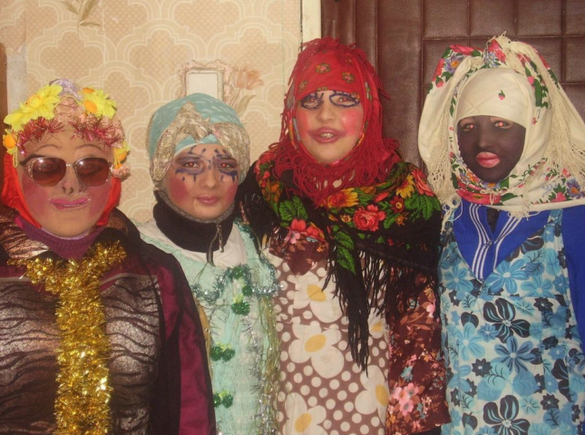 Веселые колядовщики
